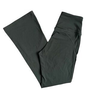 Lululemon Groove Super-High-Rise Flared Pant Nulu *Regular (Dark Forest) - 8
